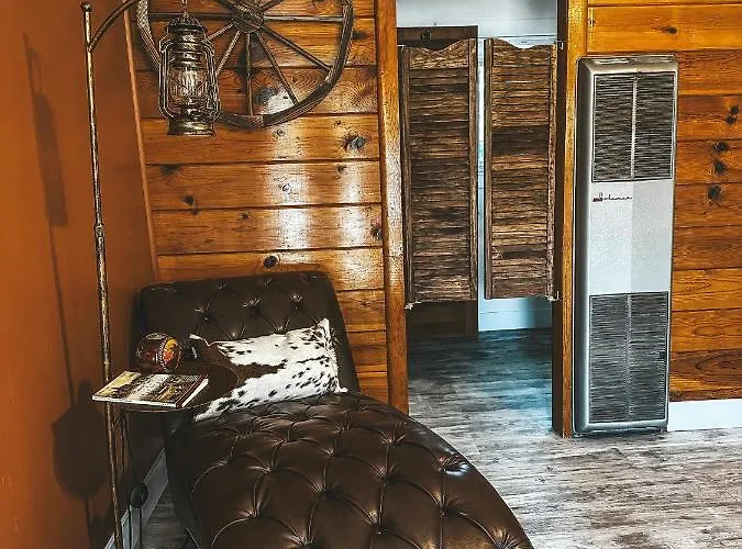Woody Mountain 4* Flagstaff