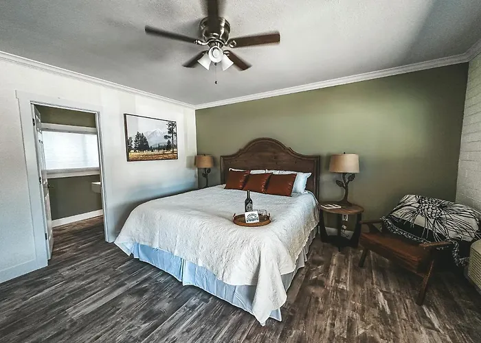 Woody Mountain Bed and breakfast